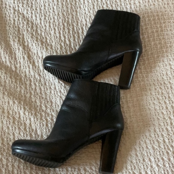 Nine West Ankle Booties, high heeled - Picture 1 of 7